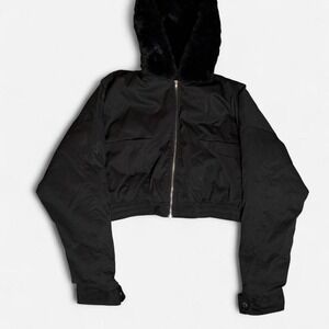 Black cropped zip-up jacket with faux fur hood WOMEN SIZE S